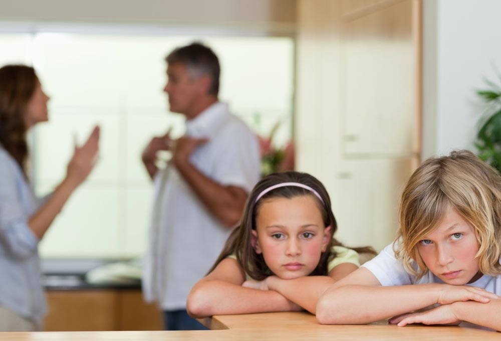 이혼 시 정한 양육비, 자녀의 대학 진학을 계기로 증액 가능?